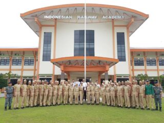 Indonesia Sekolah Tinggi Dan Universitas Newstempo